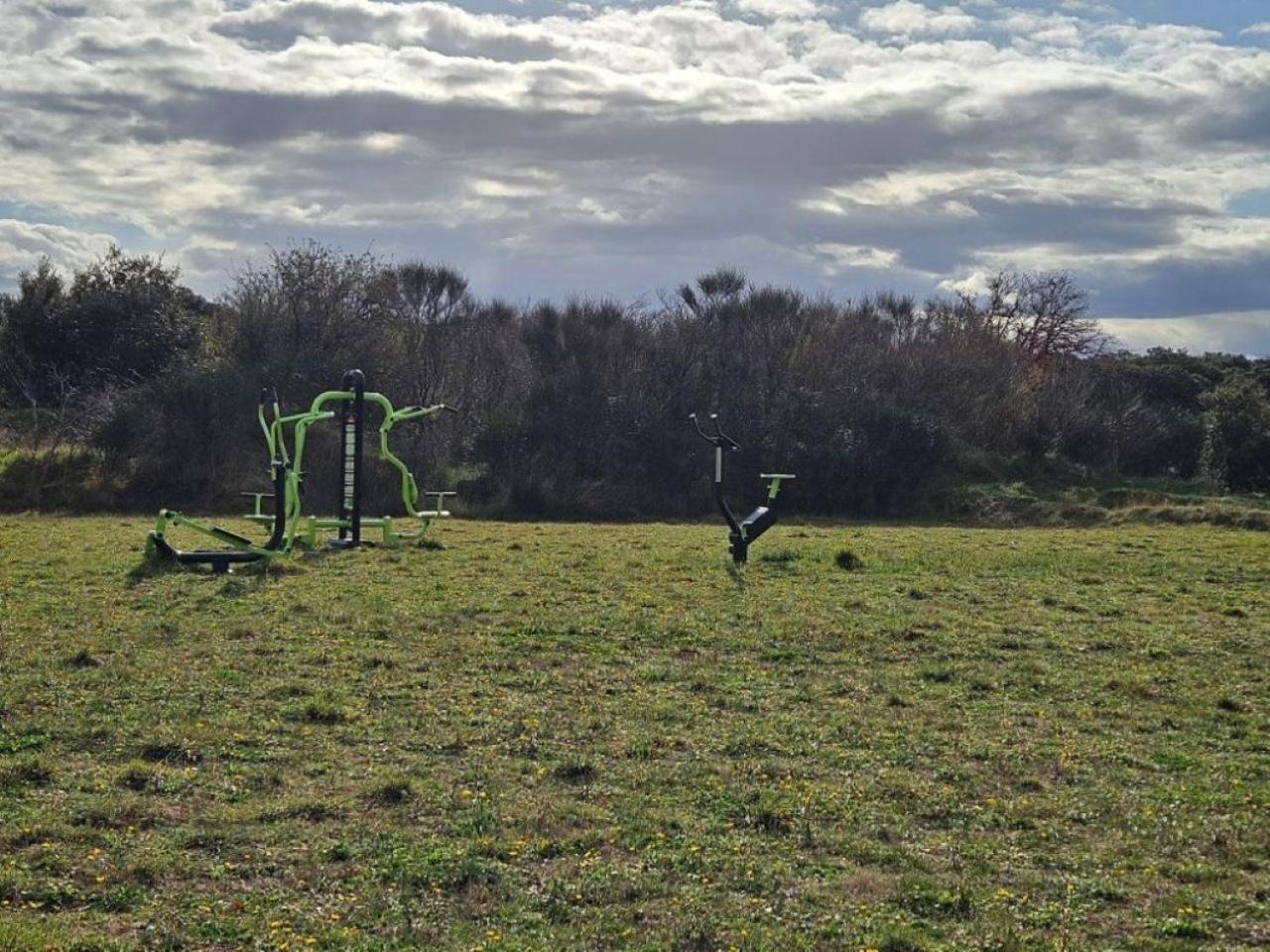 Gite La Joliette Et Le Chesnaie Grillon Exterior foto